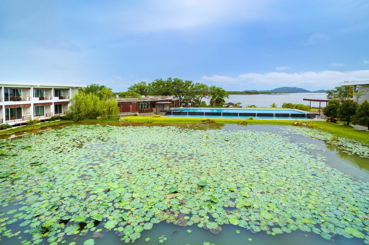 Baan Rim Ao Hotel Чантабури Екстериор снимка