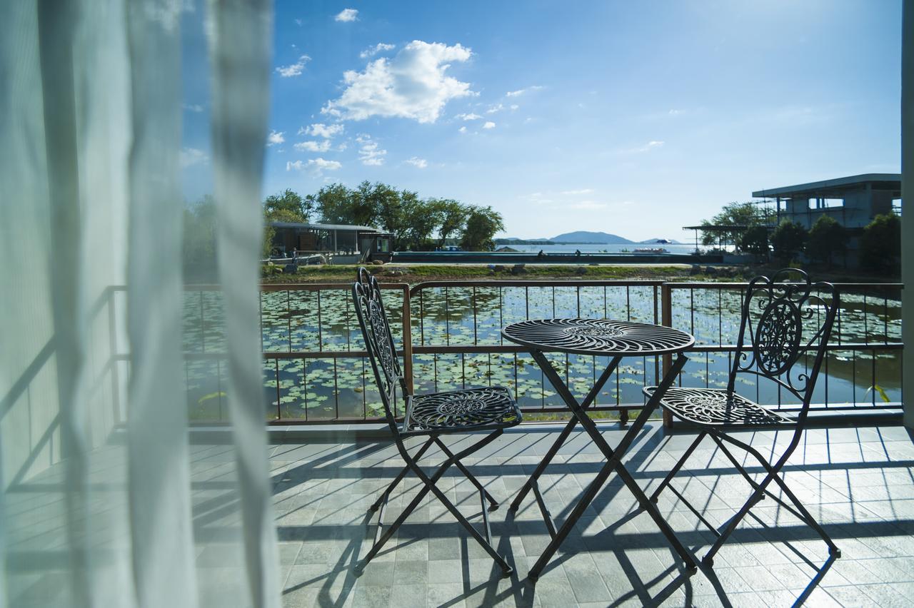 Baan Rim Ao Hotel Чантабури Екстериор снимка